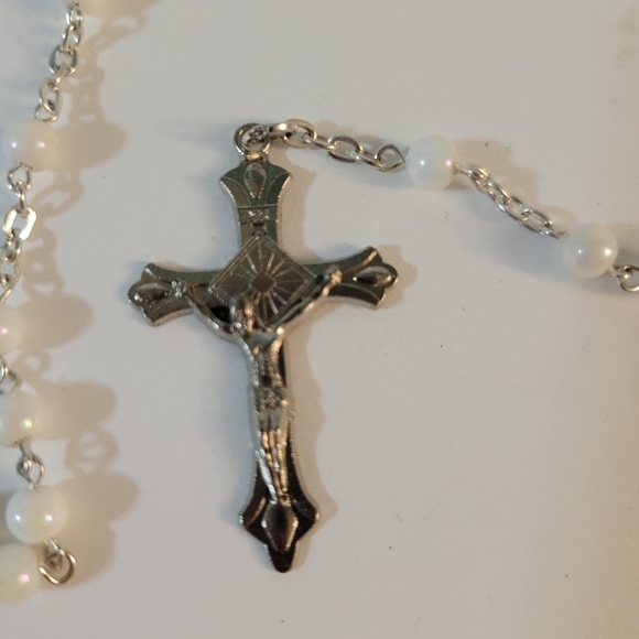 Beaded Rosary with Crucifix - Picture 2 of 5